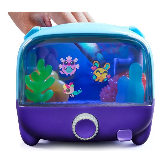 Bitzee aquarium