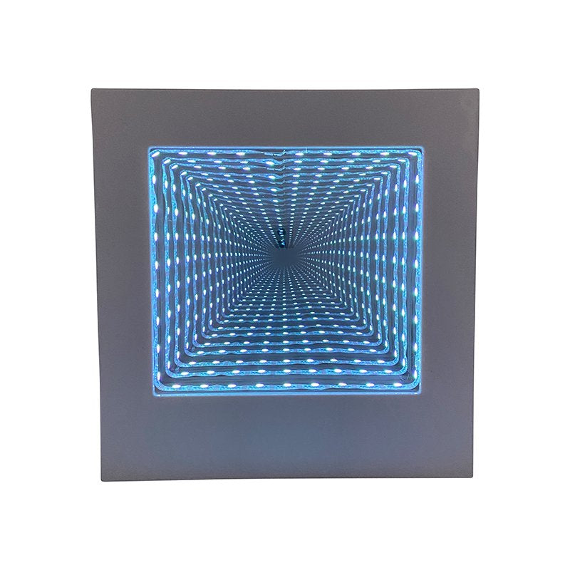 Square infinity