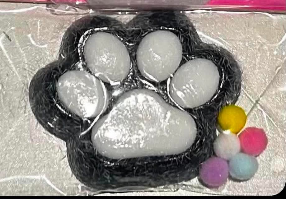Cat paw squishy